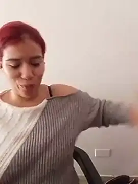 KaseyRosse - SPANK ASS + PLUG ANAL 🍑💦💋