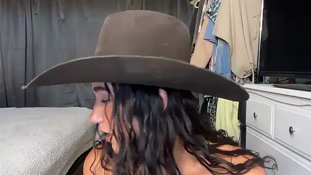 Ella2sweet - boob tease