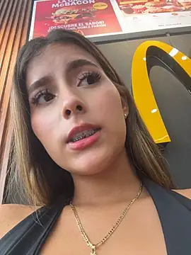 Valeria-escobar - FUCK ME WITH DILDO UNDERTABLE + CUM💦🔥