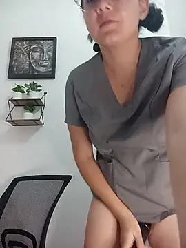 Mia_nala - control domi x 5mn 😈🥵