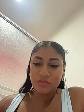 NayTorres - TAKE OFF PANTIES AND I MASTURBATE PUBLIC