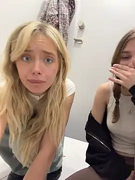 PollyLolly - Take off jeans Polly+ Milli spank her