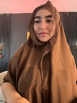 Malika_Noor - doggy no panty