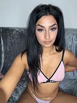 Mia_spicyy - Last tip get 2 min toy contro