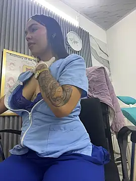 Daniela-sexy - show pussy