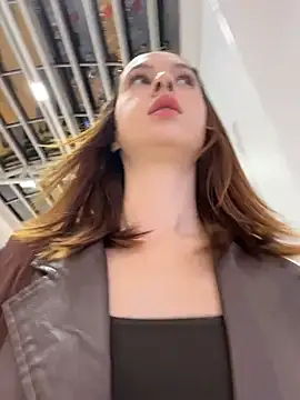 Outdorable - Take off top& LT - win HOT video in pm🔥