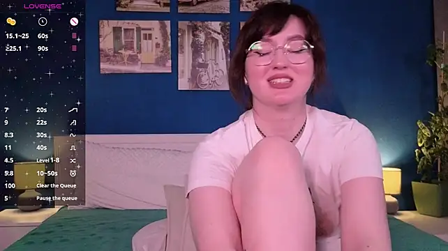 _AlexaFlowers_ - getting naked + oil up<3