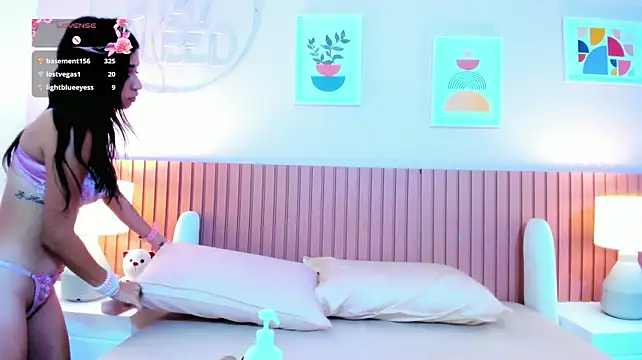 Myla_cute18 - rub her pussy with the dildo for 4 minut