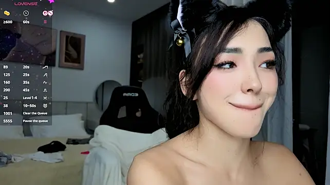 Nyxxfire - cumshow