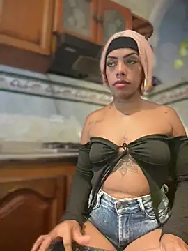 NovaFoxx - ANAL FINGERING IN THE KITCHEN 🔥