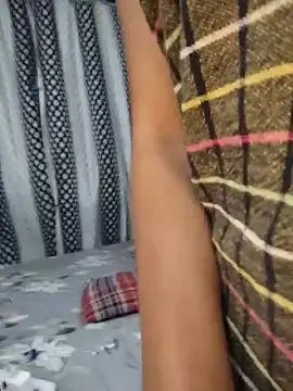 Preeti-singh07 - boobs show