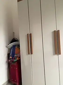 Sabrinaneves - Sentando no consolo