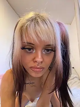 Barcode_bby1 - Dildo Blowjob