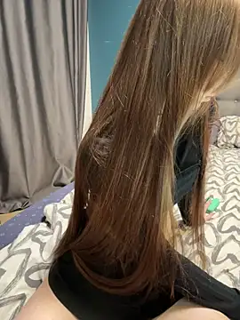 SweetieKitty1 - lift up skirt in doggy