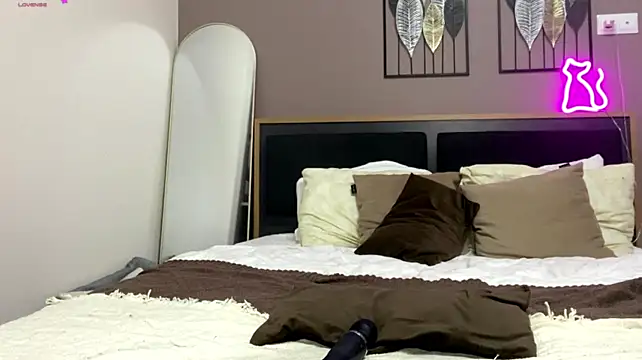 KatryVens - Deep blowjob for my fingers