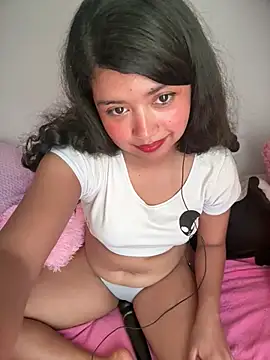 Peach_Girll - Boobies out