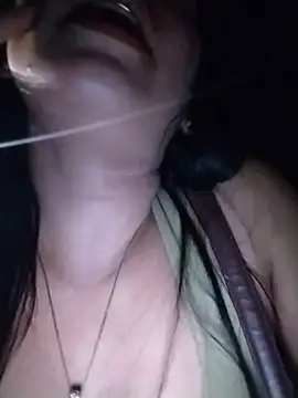 Alisha_27 - FULLY NAKED PLAY PUSSY 5MINS
