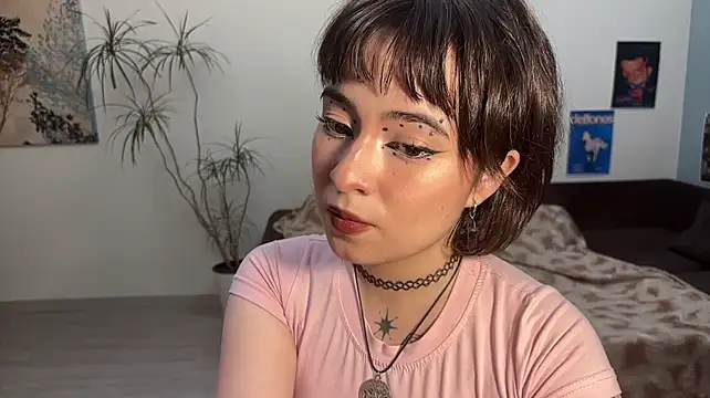 AnyaSumaya - sexy dance and tease