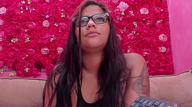 MaggiROUS - deep throat, gag reflex, lots of saliva