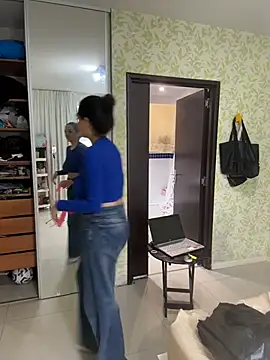 Samilux5 - SUCK AND PLAY TITS