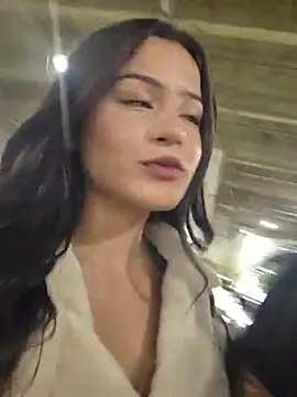 SophiaXJohn - 🚖DRIVER GETS SLOPPY HAND-JOB🤩