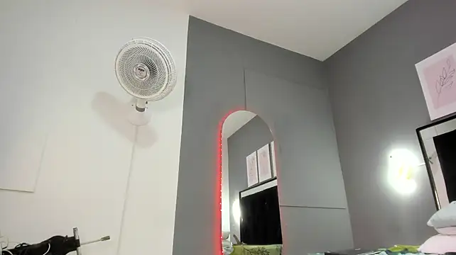 Zoe_curvyy - twerk for 40 seg