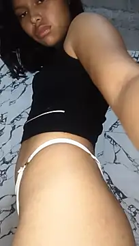 Mali-CeMuse - Take off shorts and shirt