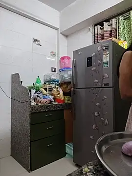 Preeti-singh07 - boobs show