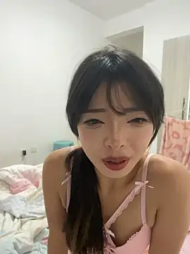 Lisa-mm - 大厅全裸大暴露