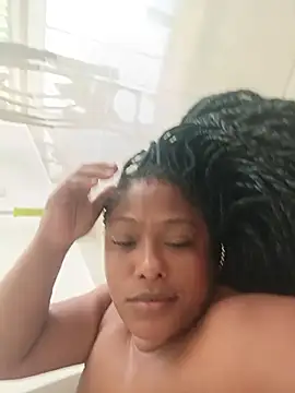 Jazmin43 - Show your pussy