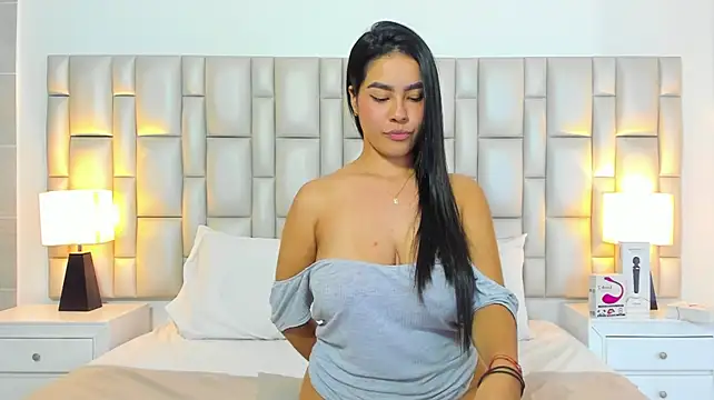 Paola_katy_dicks - SHOW 69