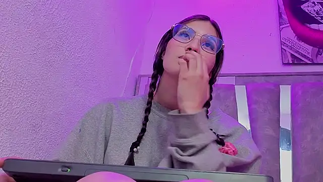 Destiny_A - dance sexy