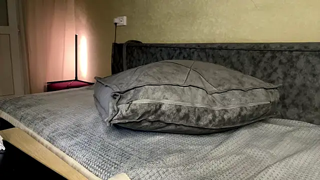 Marinpeach - riding dildo