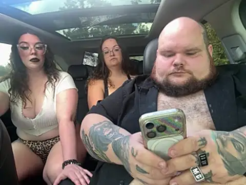 ANNIEandHUNNIE - SQUIRT SHOW