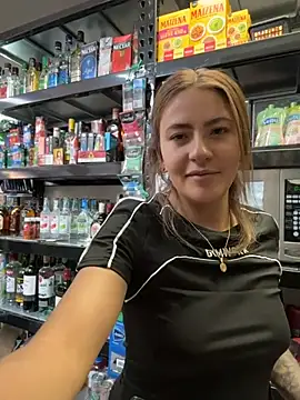 Andrea_19blonde