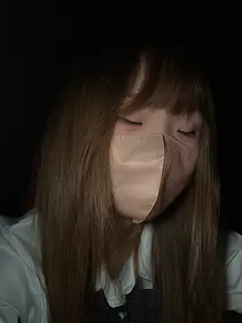 Kkkkiiii-42 - 户外被强奸 18cm大屌插粉逼 淫水流不停💦进来脱裤子打飞机