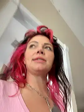 MarlaFknSinger - Spank fat ass 100 x 😈😈😈