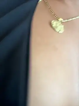 Valeria-escobar - FUCK ME WITH DILDO UNDERTABLE + CUM💦🔥