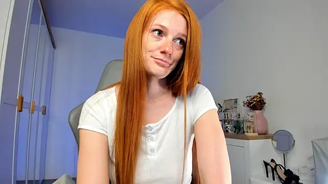 Aliceginger99 - make my ass all red from spanking ^^^