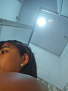 Andrea_Rocceri - DOMI CONTROL ON MY CLIT UNTIL SQUIRT💦