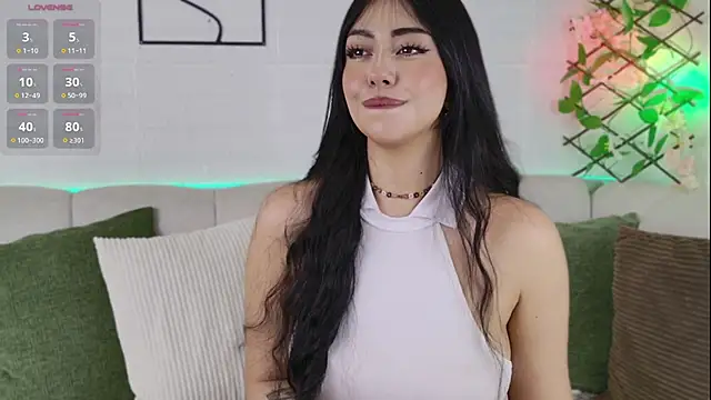 VioletBlacke_