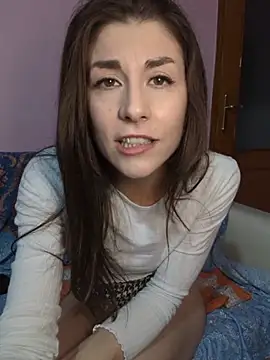 Aisha_Moretti - Vibratore su clito x5min