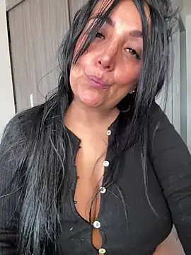 Hotadhara01 - Show ass