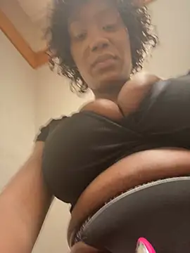 Topgyalmel - Make me explode in wendy’s