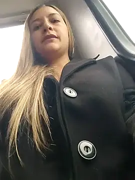 Alana_69 - Pressing tits in the bus window🥵🔥