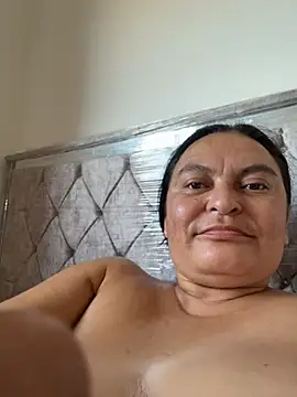 Horny-Mommy-Dirty - Dildo my pussy