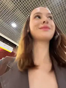 Outdorable - Open curtain w bare tits f 20 seconds🔥