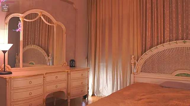 FrediaPfeiff - pinch my nipples under blouse &make hard