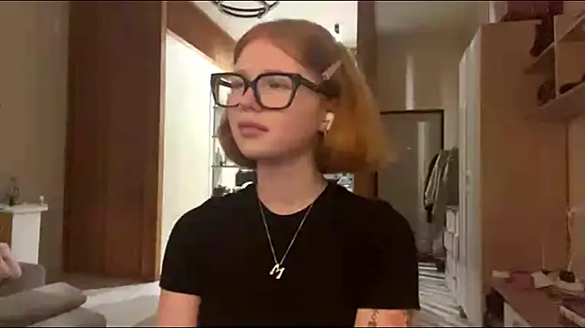 ShantaySteeves - Blow a tiny kiss 💋