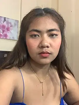 YaraSmith - fuck my dildo until I cum😜💦